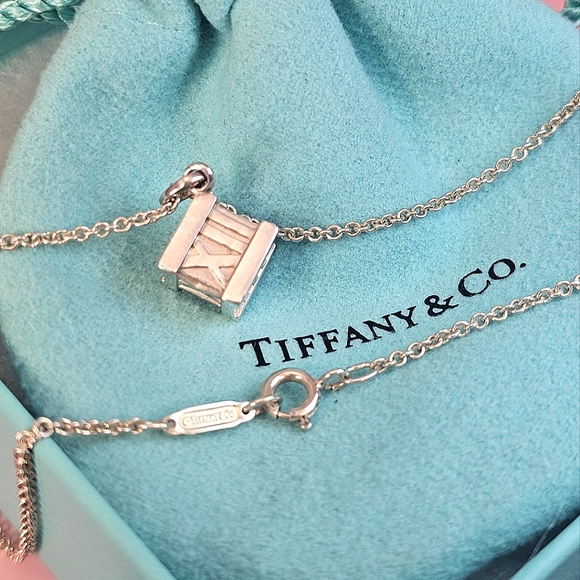 Tiffany & Co. Atlas Cube Roman Numerals 925 Sterling Pendant Necklace VGUC - Picture 3 of 16